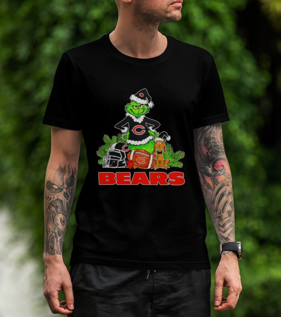 Chicago Bears Christmas Grinch Max Holiday Helmet T-Shirt