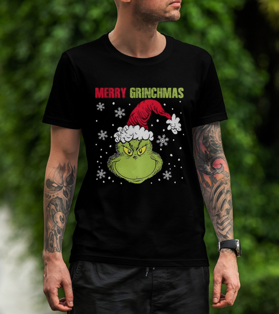 Merry Grinchmas Grinch Head Santa Hat Christmas Snowflakes T-Shirt