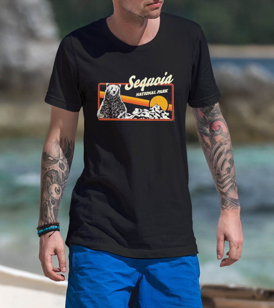 Sequoia National Park Bear Sunset Vintage Mountain T-Shirt