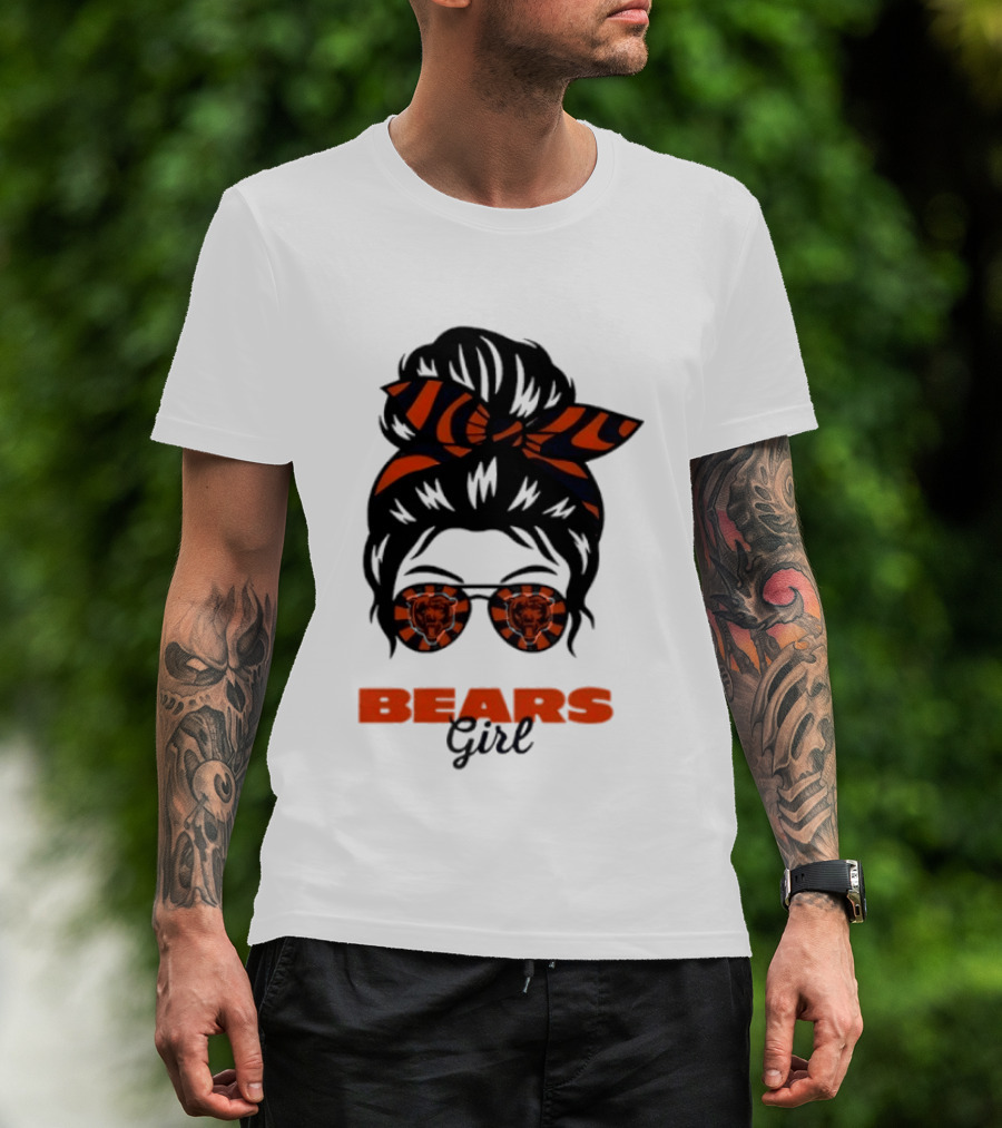 Chicago Bears Girl Messy Bun Glasses Football Fan T-Shirt