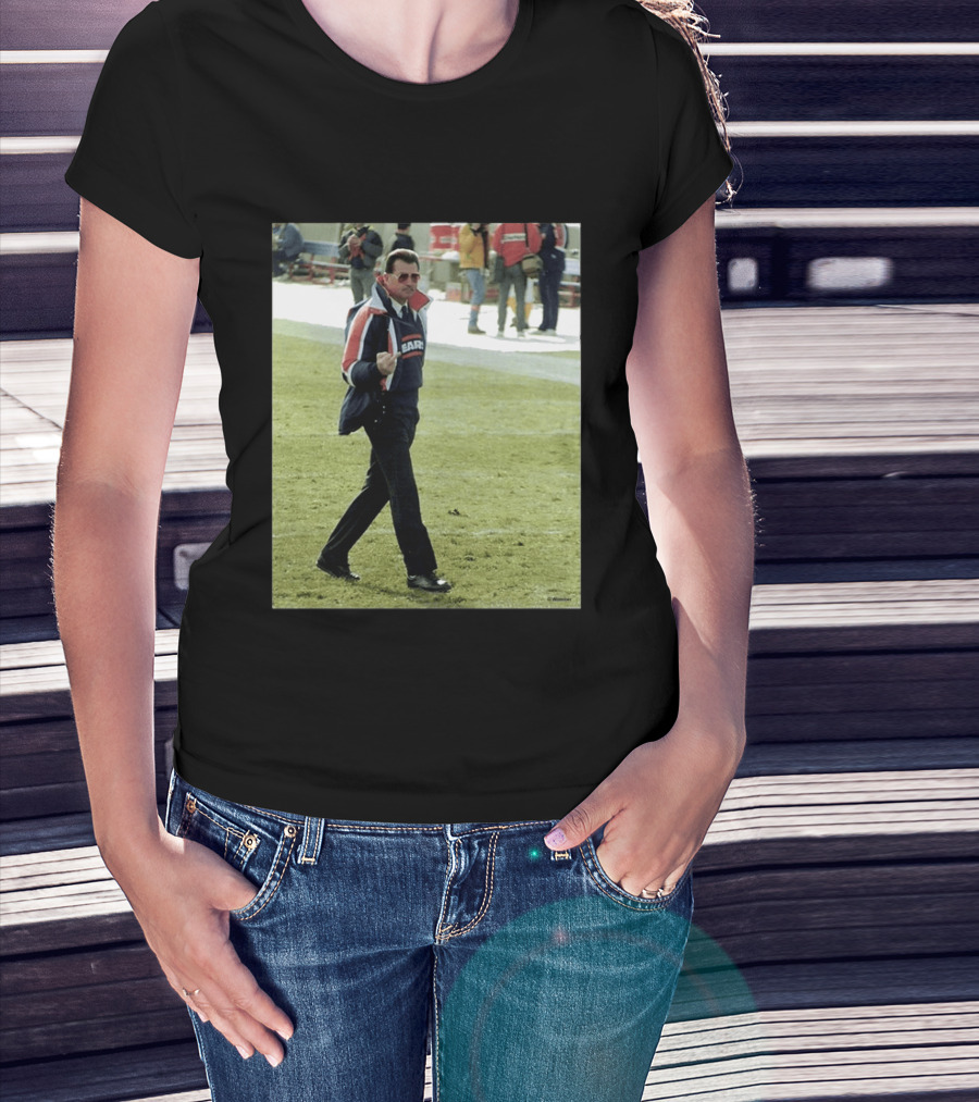 Chicago Bears Mike Ditka Da Coach Middle Finger Meme T-Shirt
