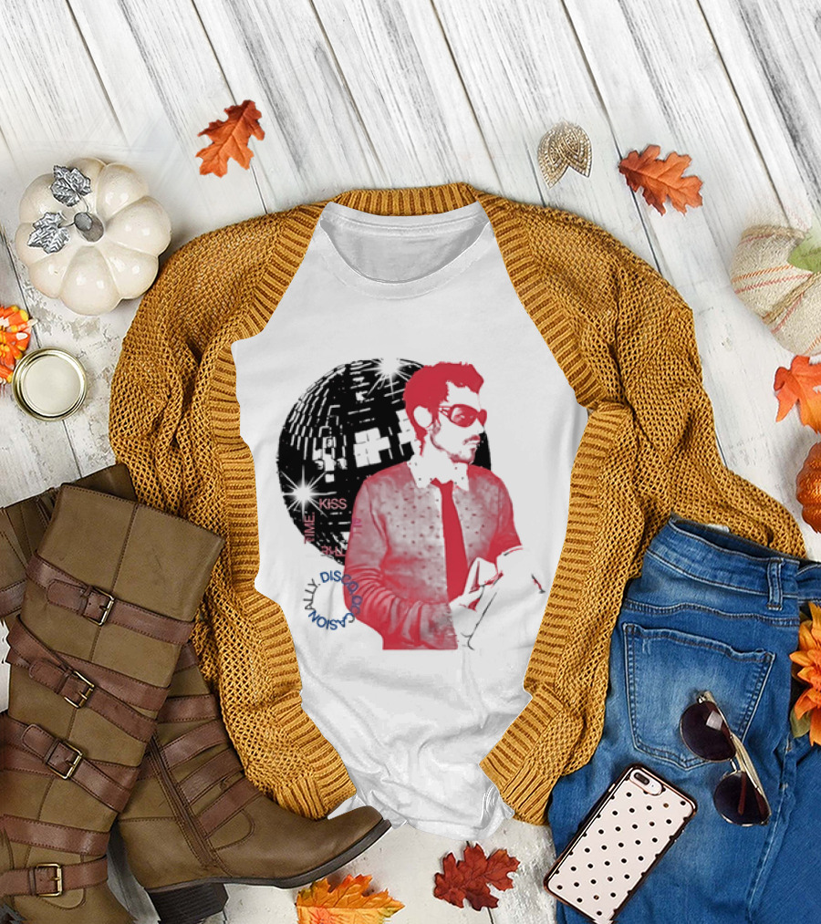 Harry Kiss All The Time Funky Disco Vibes T-Shirt