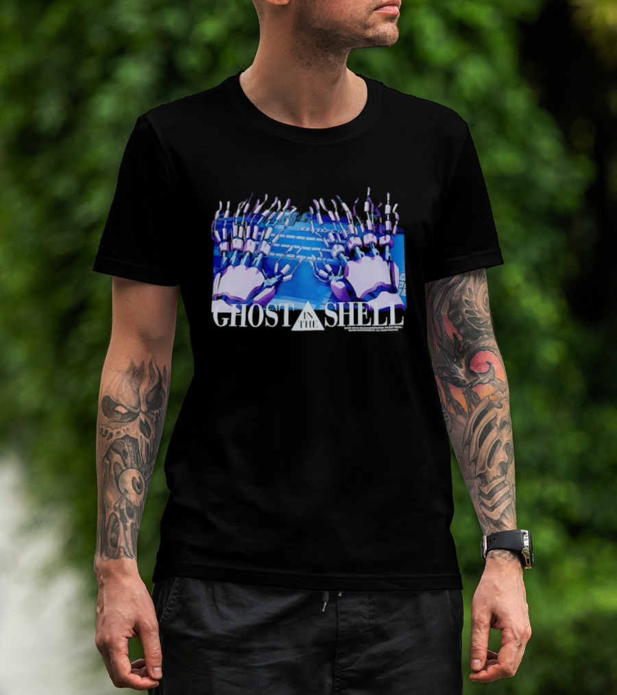 Holographic Robotic Hands Ghost In The Shell 1999 Cyber Tech T-Shirt