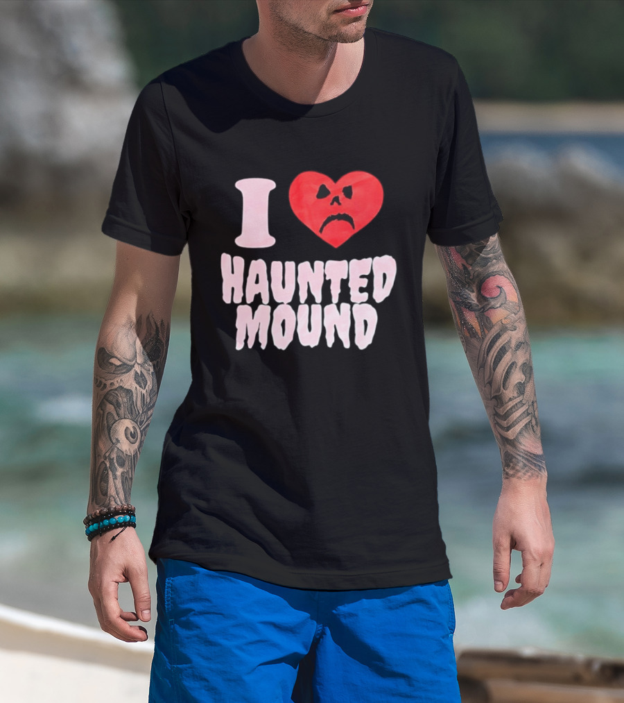 I Love Haunted Mound Heart Face T-Shirt