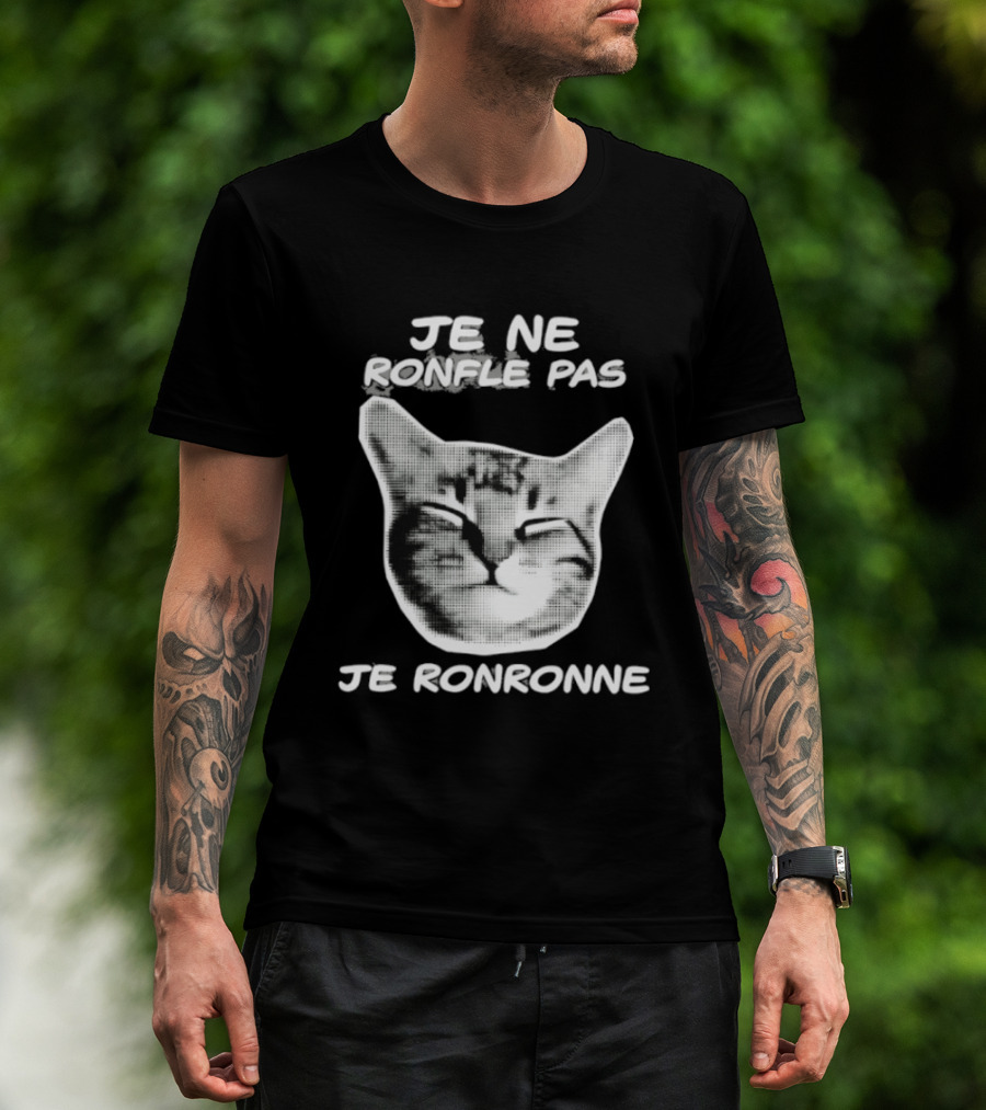 Je Ne Ronfle Pas Je Ronronne Cat T-Shirt