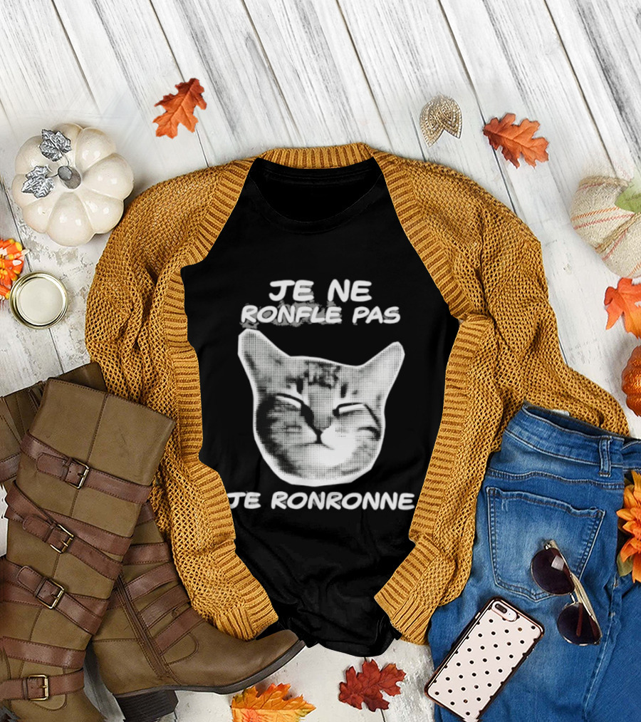 Je ne Ronfle Pas Je Ronronne Cat T-Shirt