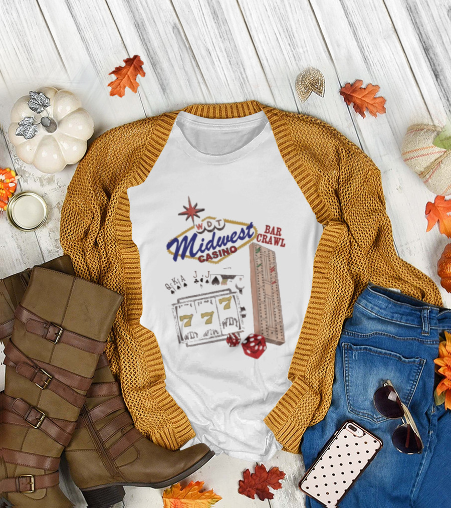 Wisconsin Midwest Casino Bar Crawl Slot Machine Dice Playing Cards Cribbage Board T-Shirt