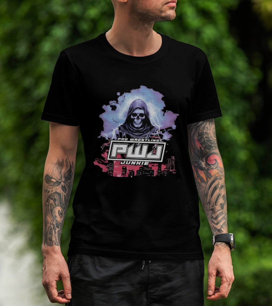 Pro Wrestling PWJ Junkie Skeleton Lightning Cityscape T-Shirt