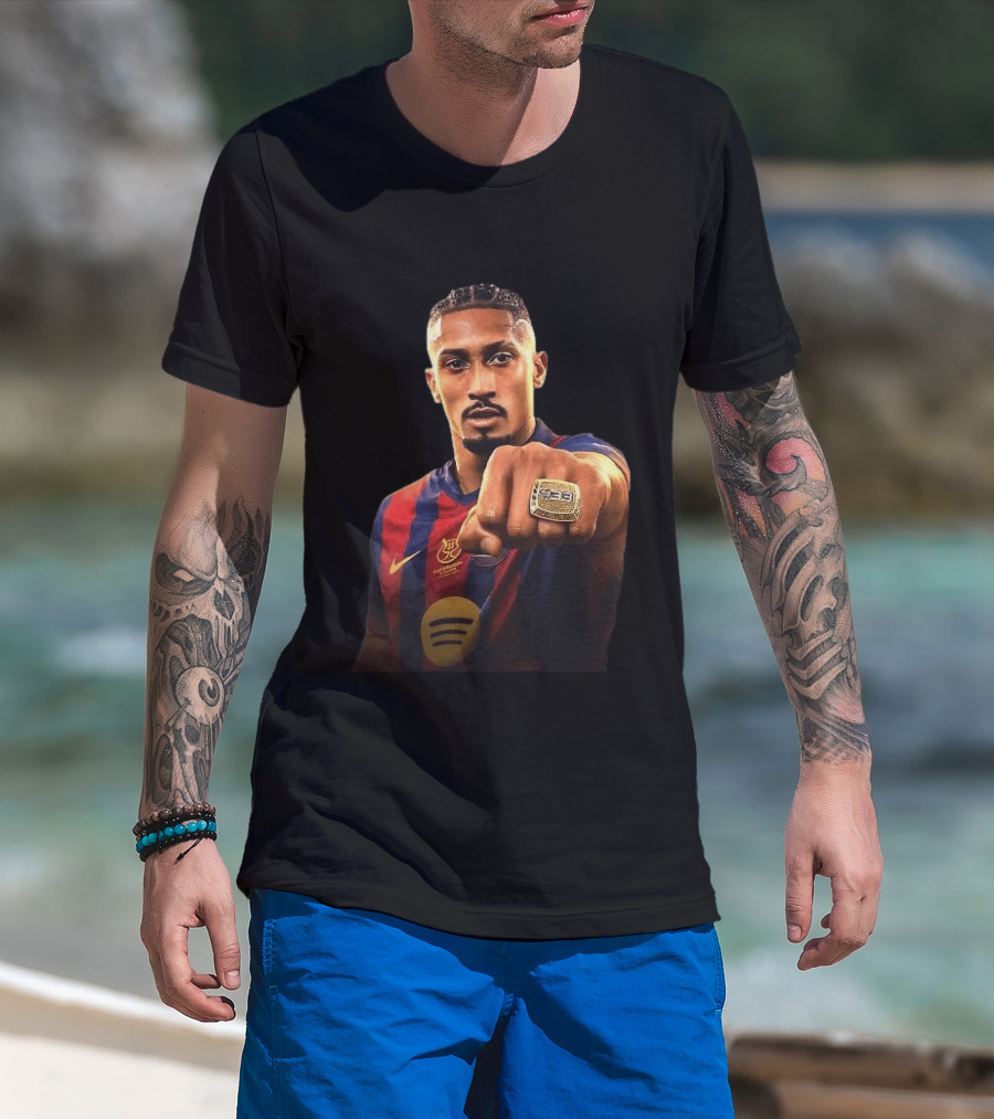 Raphinha 433 Awards Player Of The Year 2025 Ring Barcelona T-Shirt