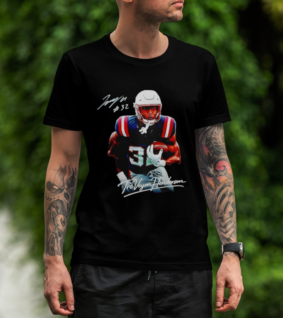 TreVeyon Henderson Autograph Edition New England Patriots 32 Football T-Shirt