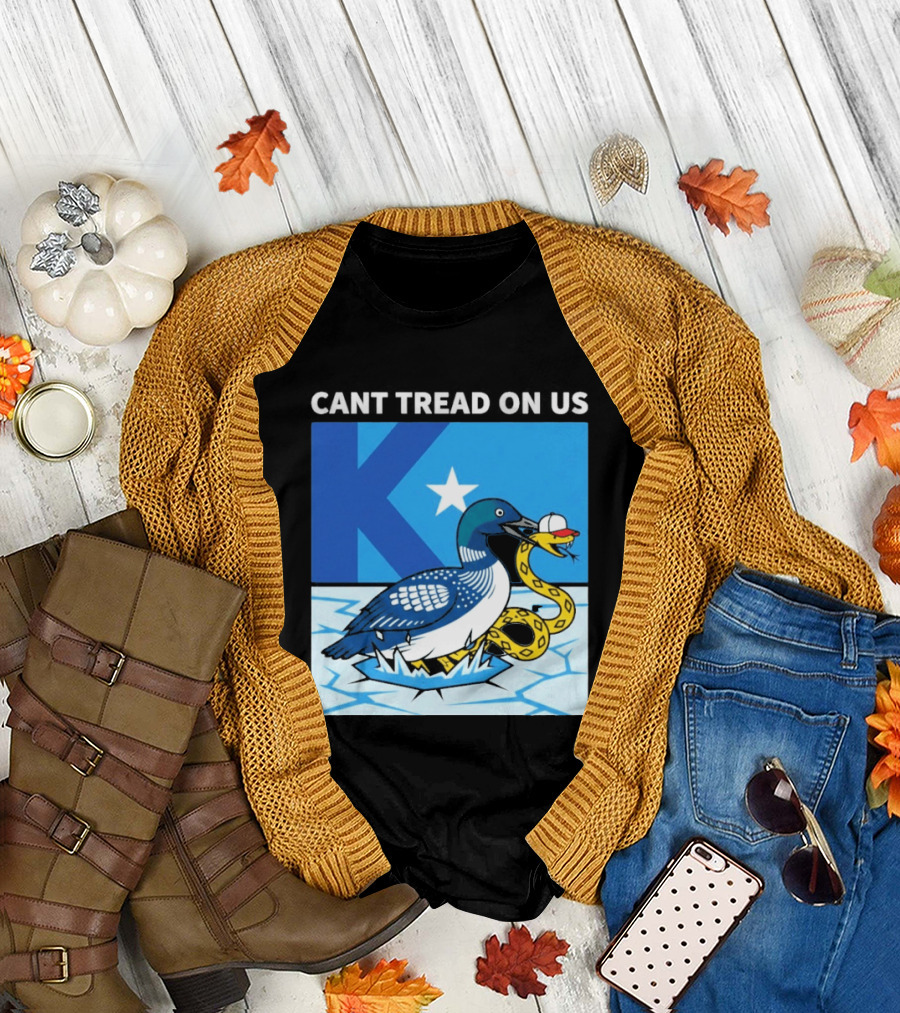 Can't Tread On Us Minnesota Loon Snake Ice Hockey Hat Star T-Shirt