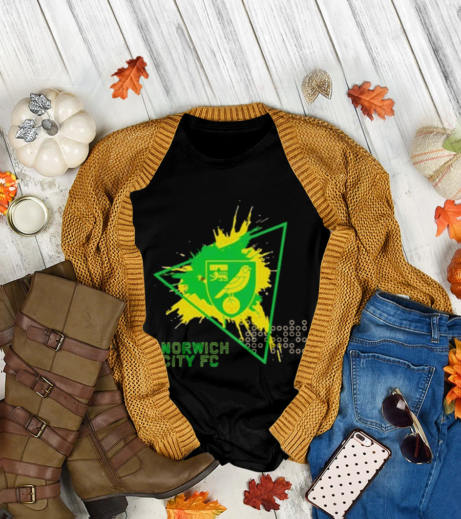 Norwich City FC Junior Crest Splash Triangle T-Shirt