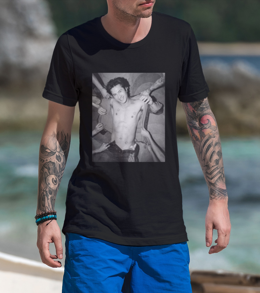 Heated Rivalry Hudson Williams Photoshoot T-Shirt