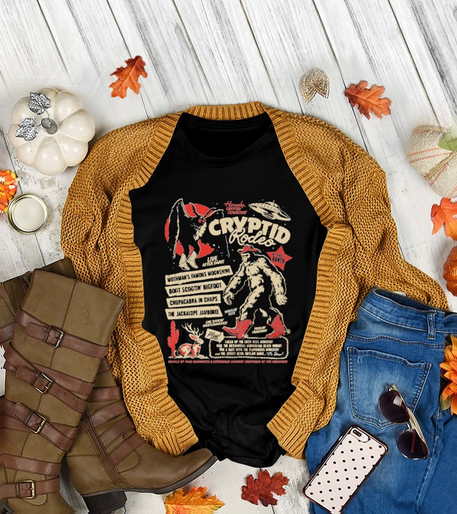 Howdy Cryptid Rodeo Yeti Sasquatch UFO Cactus Jackalope Chupacabra T-Shirt