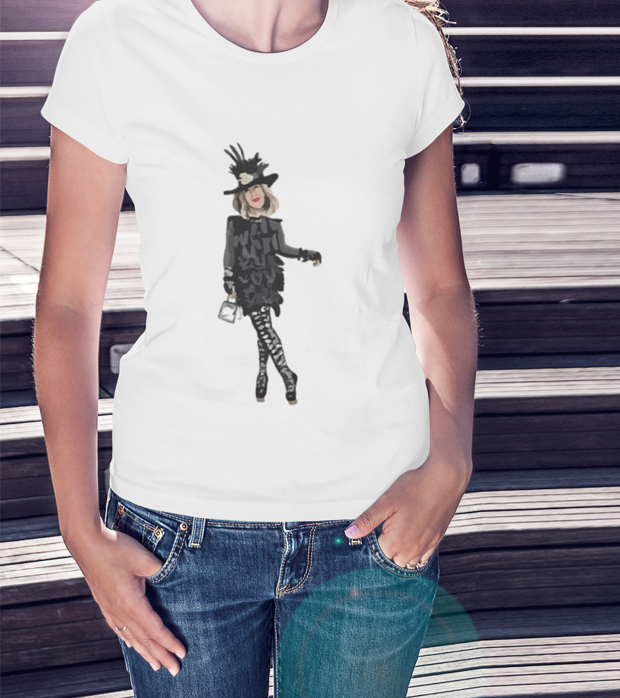 Catherine O'Hara Moira Rose Eccentric Fashion Style Iconic Outfit T-Shirt