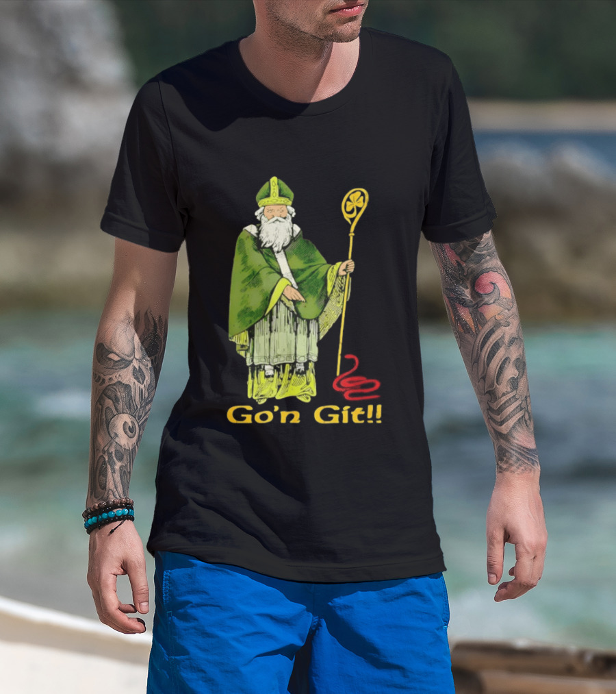 Go'n Git St Patrick Vintage Illustration With Staff And Smoke T-Shirt