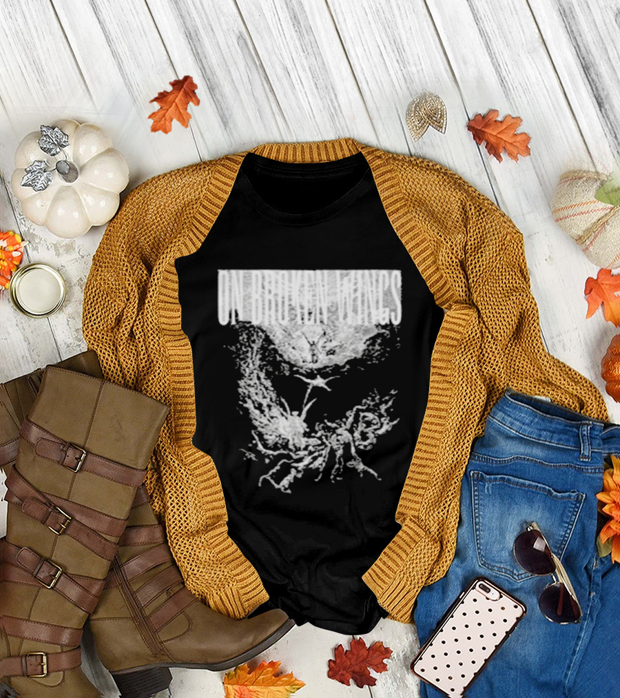 On Broken Wings Fallen Angel White Grunge T-Shirt