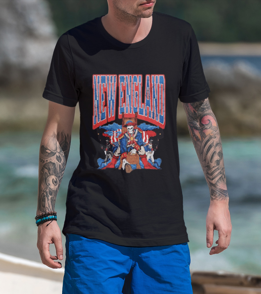 New England Skeleton Pirates Patriots Football American Flag T-Shirt