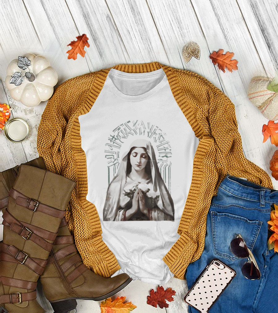 Virgin Mary With White Roses Holy Mary Mother Of Us Pray For Us Gothic T-Shirt