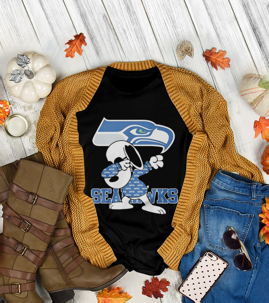 Seattle Seahawks Snoopy Peanuts NFL Team Collaboration T-Shirt