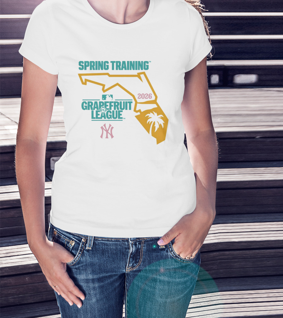Spring Training New York Yankees Grapefruit League 2026 Florida Map Palm Tree T-Shirt