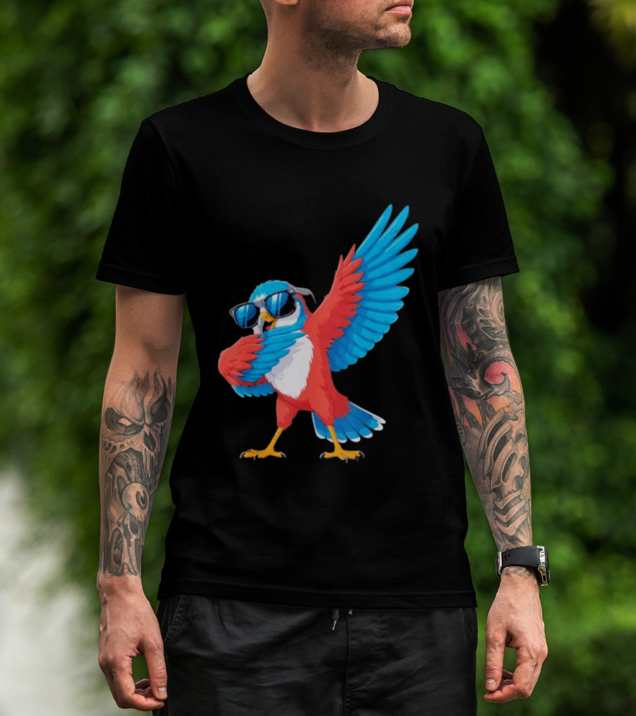 Sea Hawk Bird Dabbing With Sunglasses T-Shirt