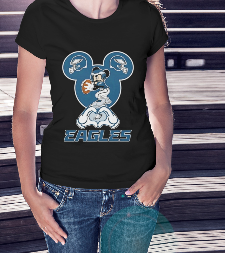 Philadelphia Eagles Mickey Mouse Heart Hands Football T-Shirt