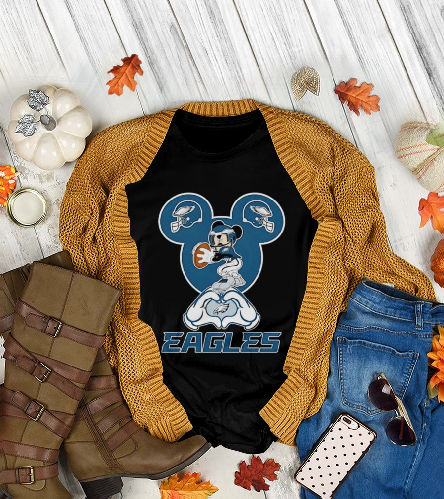 Philadelphia Eagles Mickey Mouse Heart Hands Football T-Shirt