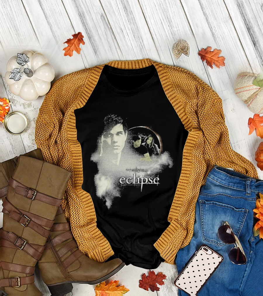 Timothee Chalamet The Twilight Saga Eclipse Crescent Moon T-Shirt