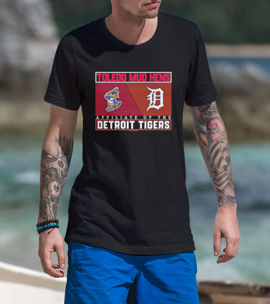 Toledo Mud Hens Detroit Tigers Affiliate Baseball Team Logo Retro Cartoon Bird T-Shirt