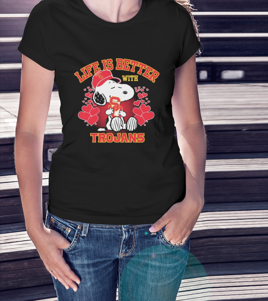 USC Trojans Snoopy Love Life Is Better With Trojans T-Shirt