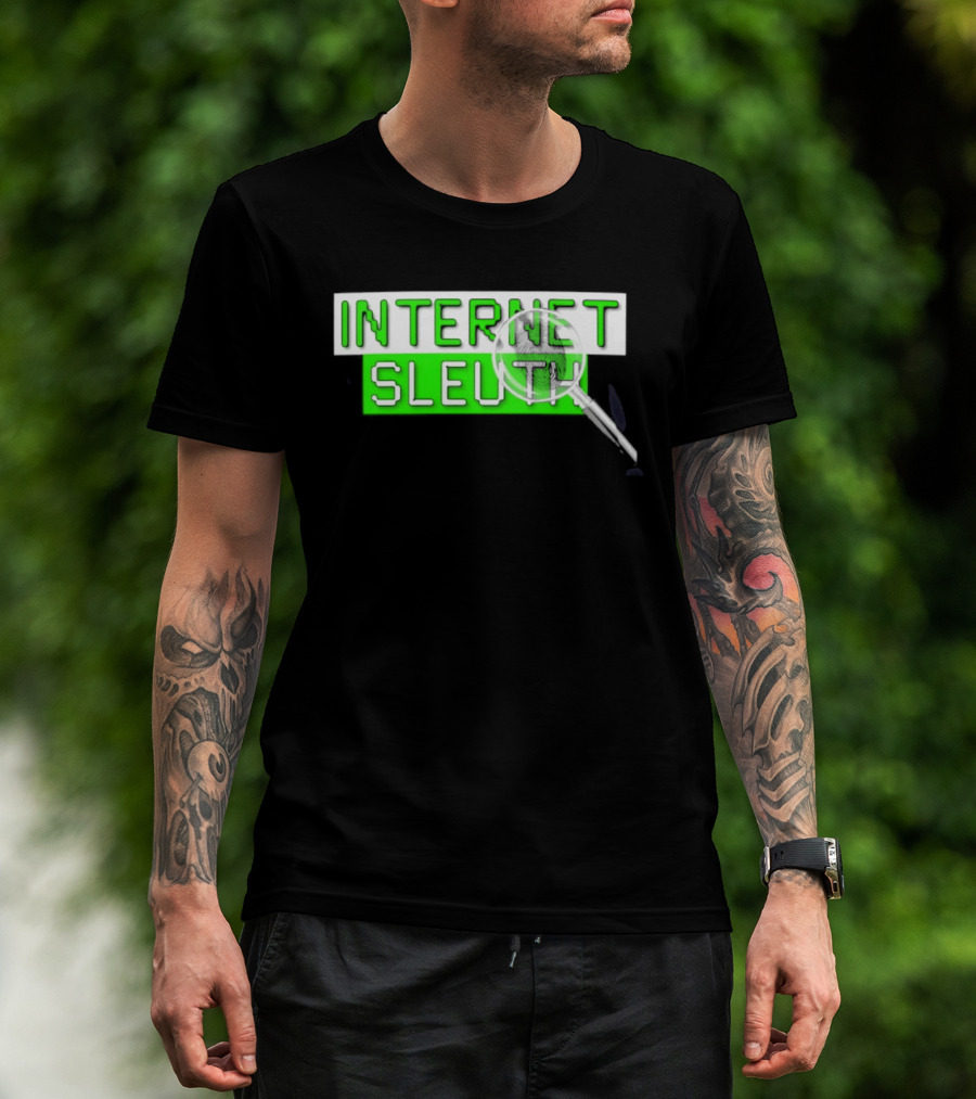 Internet Sleuth Magnifying Glass Green T-Shirt