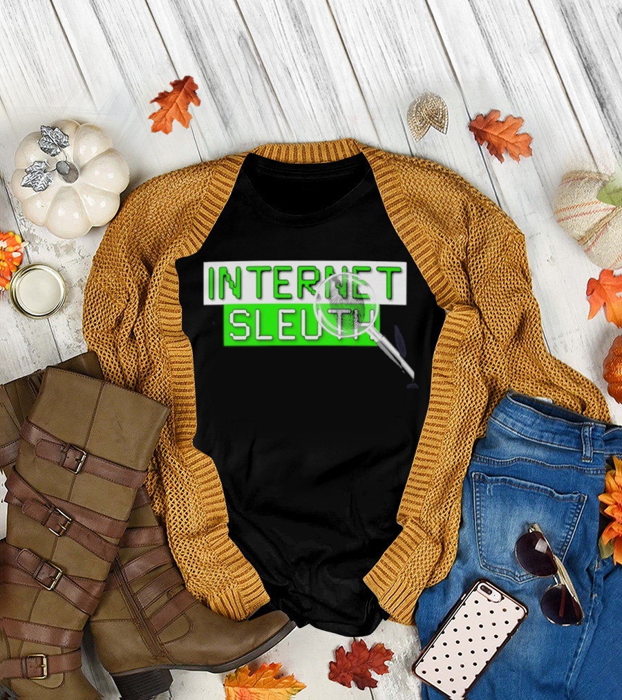 Internet Sleuth Magnifying Glass Green T-Shirt