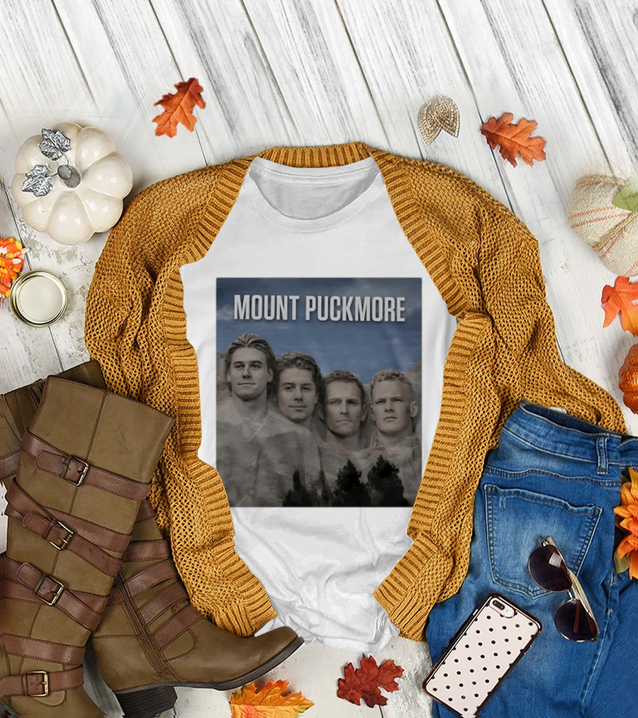 Mount Puckmore Hockey Stars Carved Into Stone Mountain T-Shirt