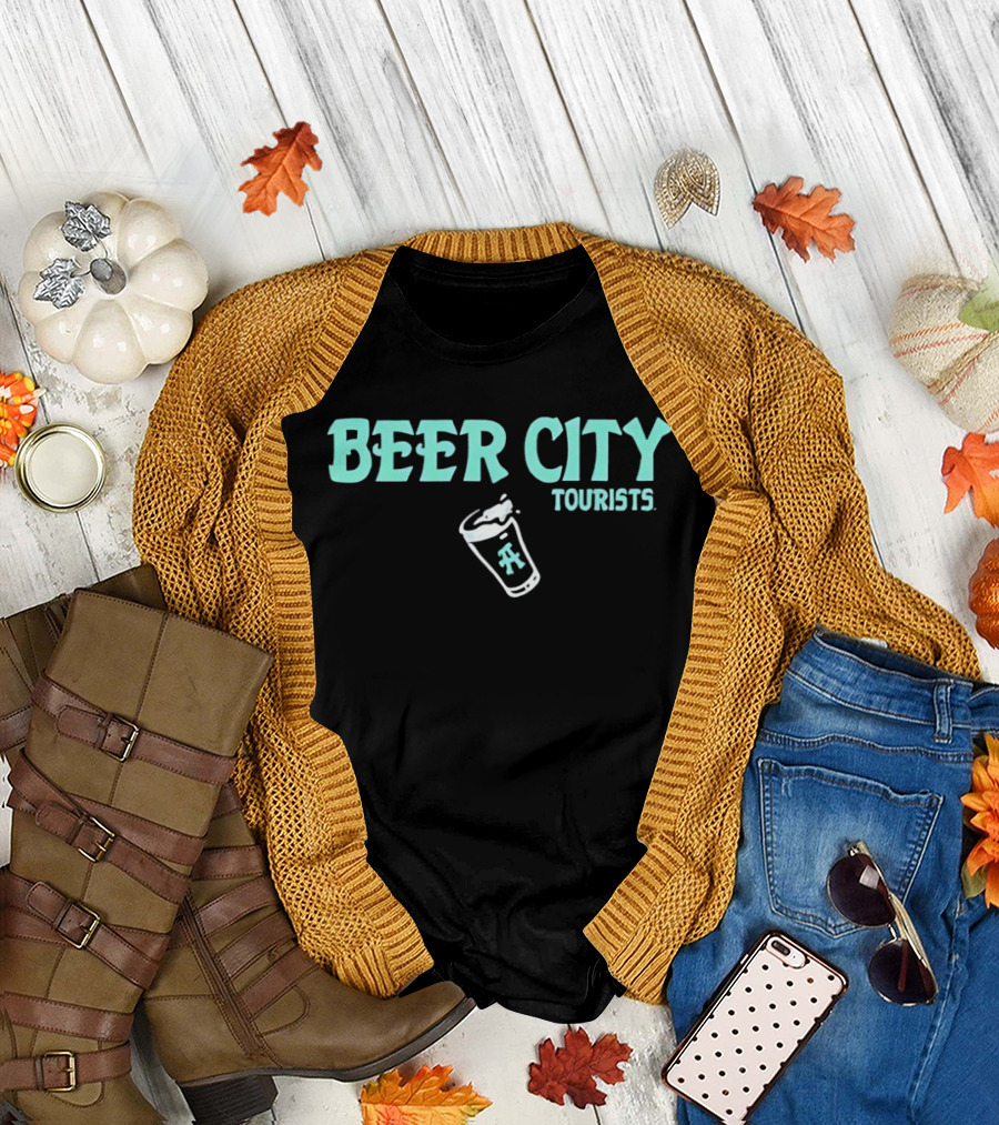 Beer City Tourists Pint Glass Fun Adventure T-Shirt