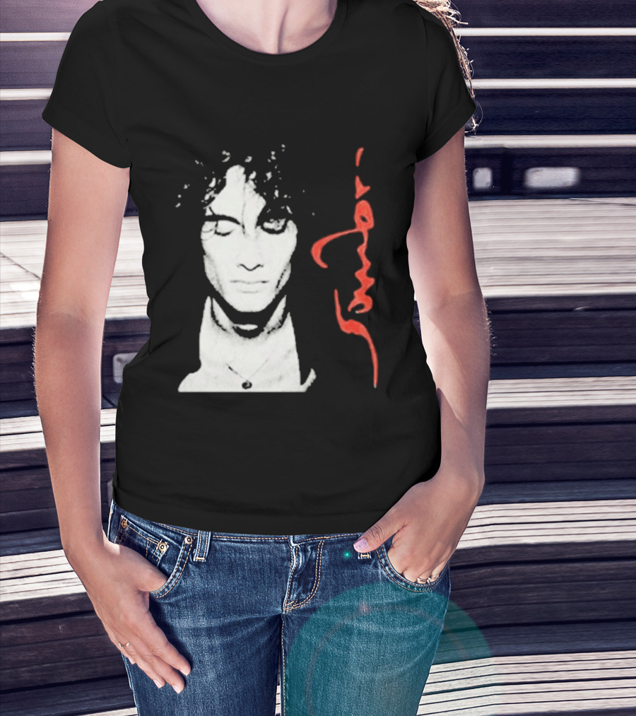 Sombr Facecard Tea Abstract Monochrome Red Accents T-Shirt
