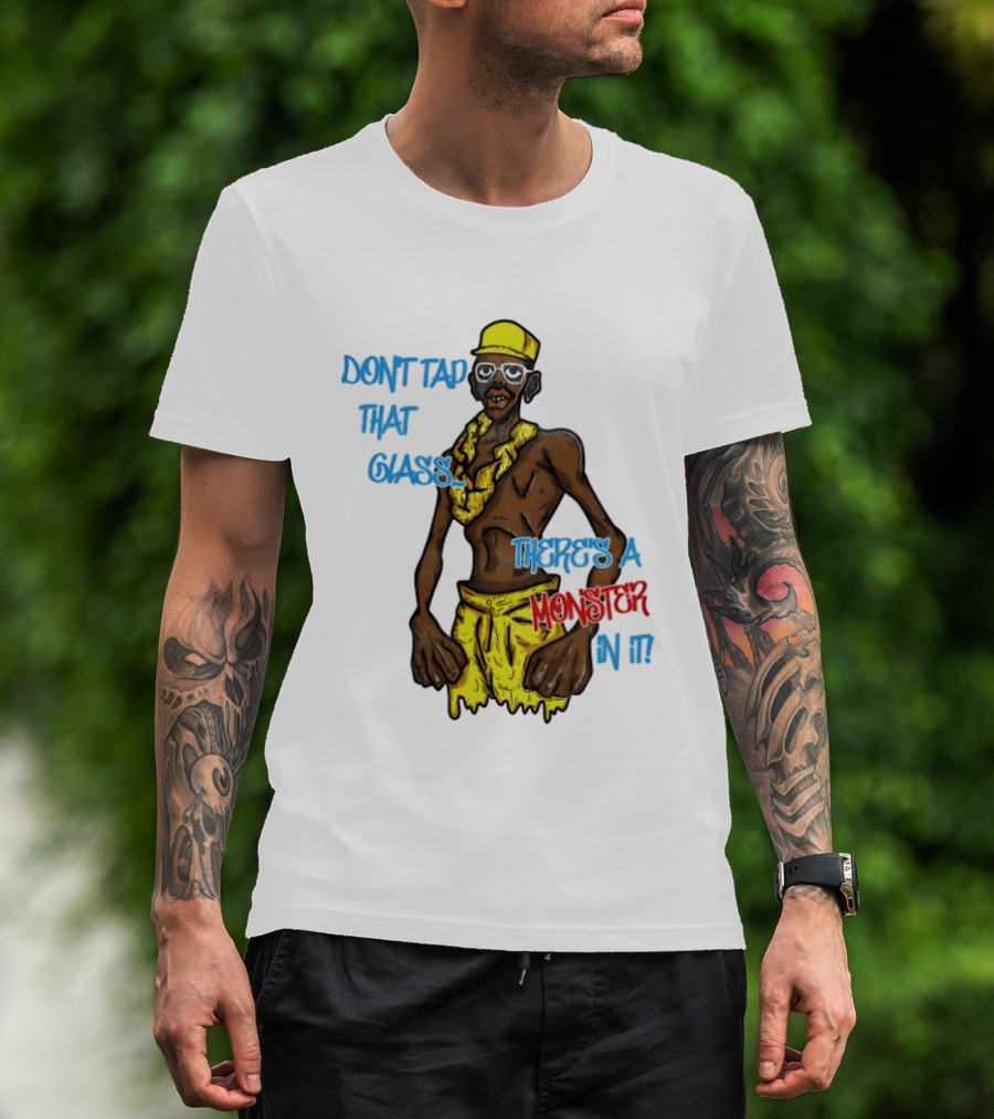 Don't Tap That Glass There's A Monster In It Yellow Outfit Ruffled Collar Sunglasses T-Shirt