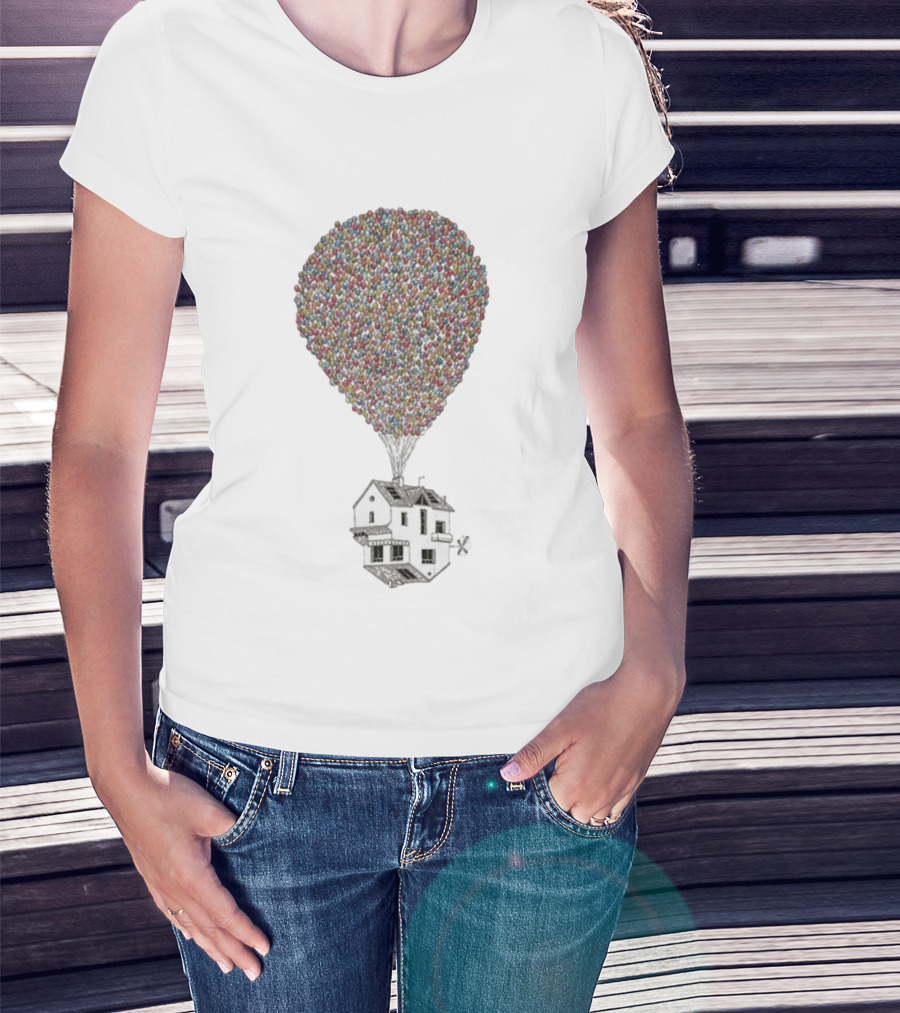 Wituka Houside Down Balloons House Uplift T-Shirt