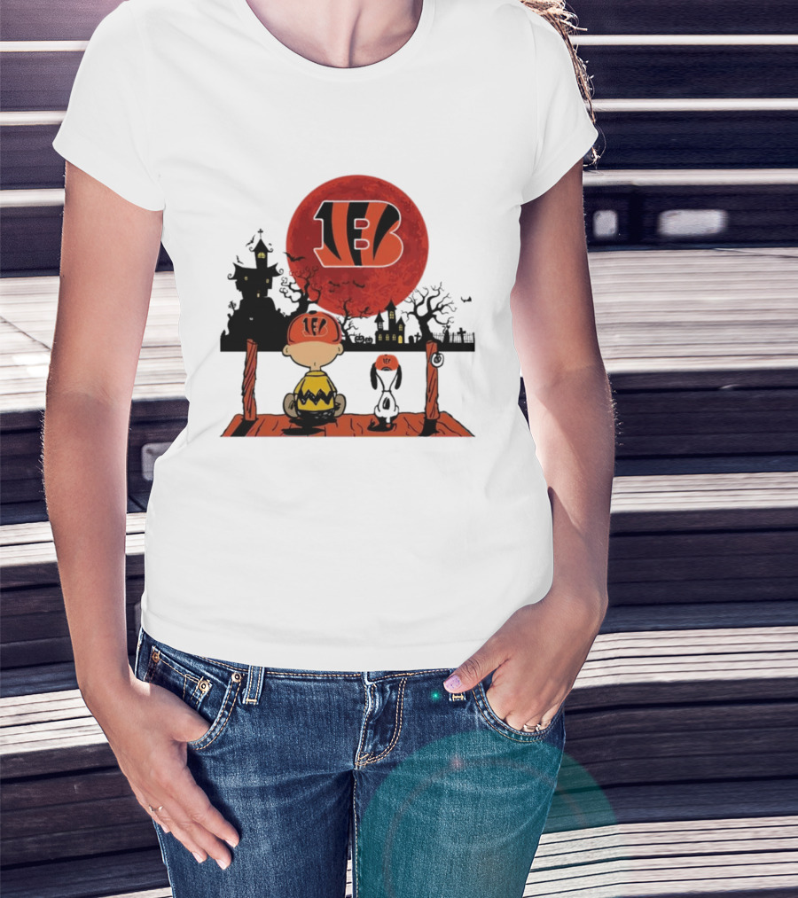 Charlie Brown Snoopy Cincinnati Bengals Halloween 2024 T-Shirt