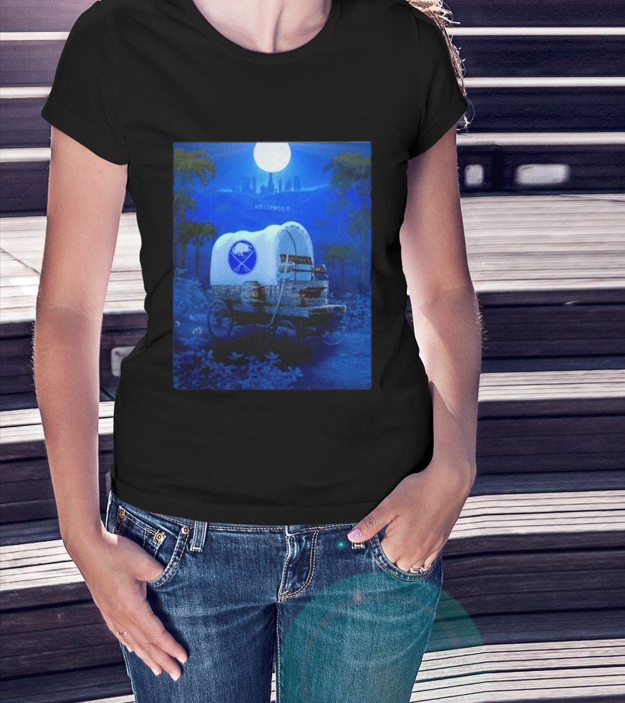 Buffalo Sabres Covered Wagon Hollywood Full Moon Scene T-Shirt