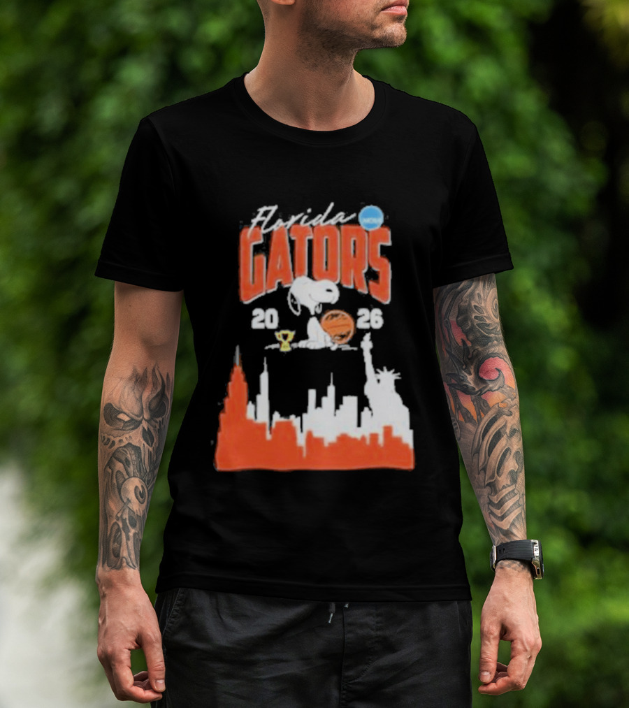Florida Gators Snoopy Basketball 2026 NYC Skyline T-Shirt