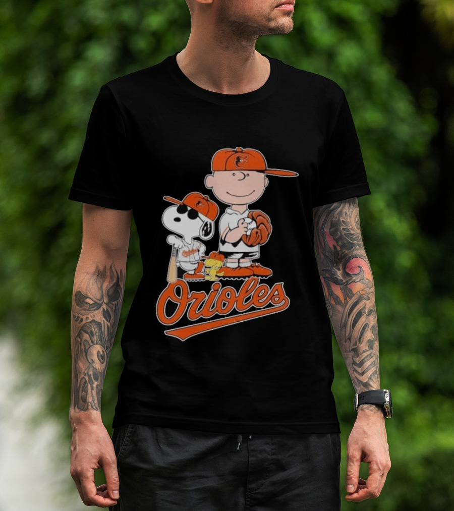 2026 Snoopy Charlie Brown Peanuts Baseball Orioles T-Shirt