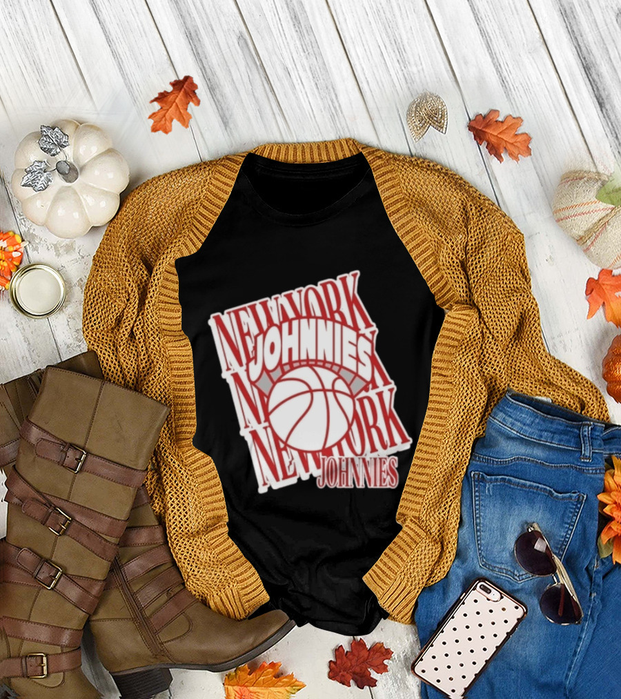 New York Johnnies Basketball Team T-Shirt