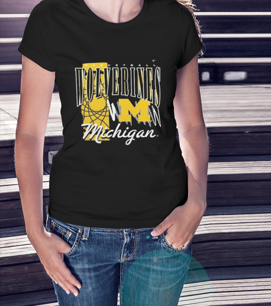 Michigan Wolverines Basketball M Logo March Madness Fan Gear T-Shirt