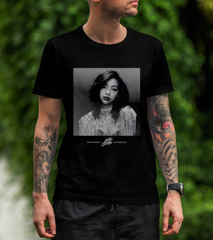 I'm Yours Justine Skye Portrait Glamour T-Shirt