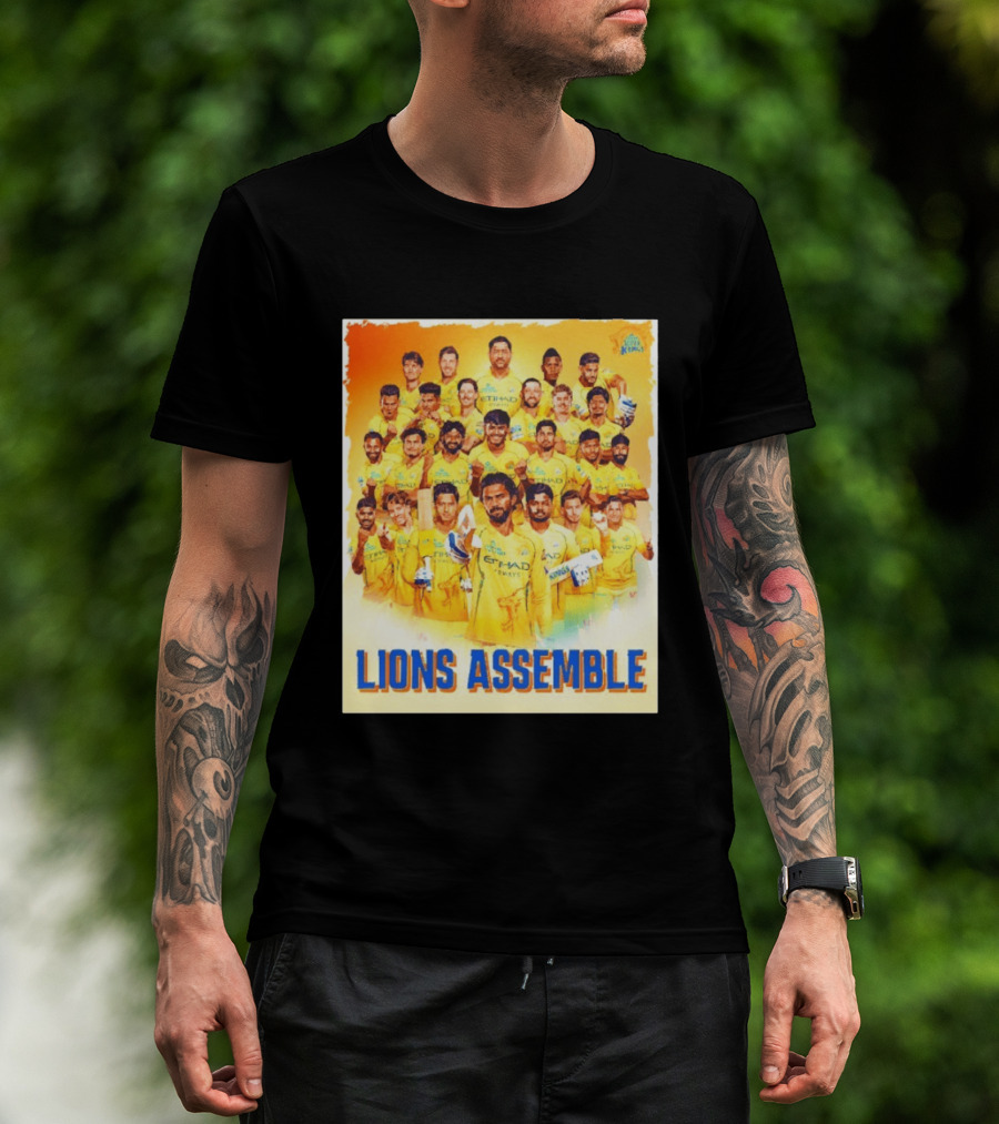 Raring To Roar Lions Assemble Chennai Super Kings Team Celebration T-Shirt