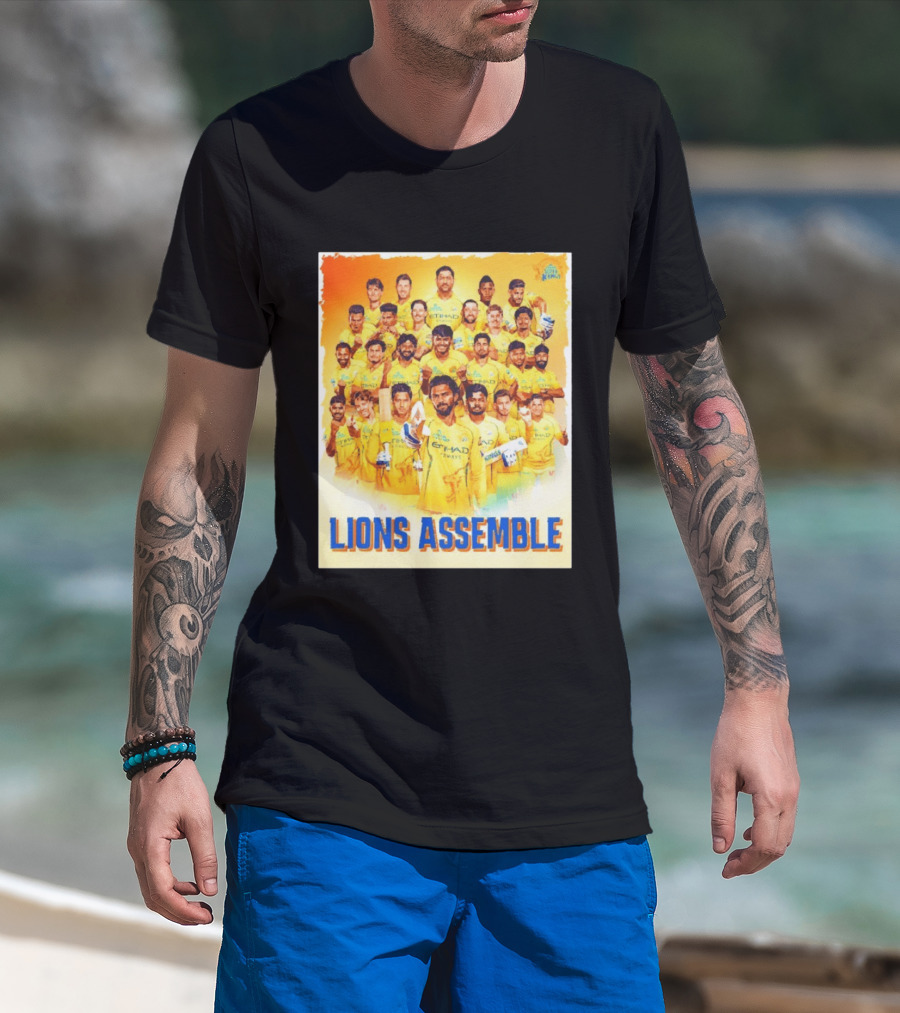Raring To Roar Lions Assemble Chennai Super Kings Team Celebration T-Shirt