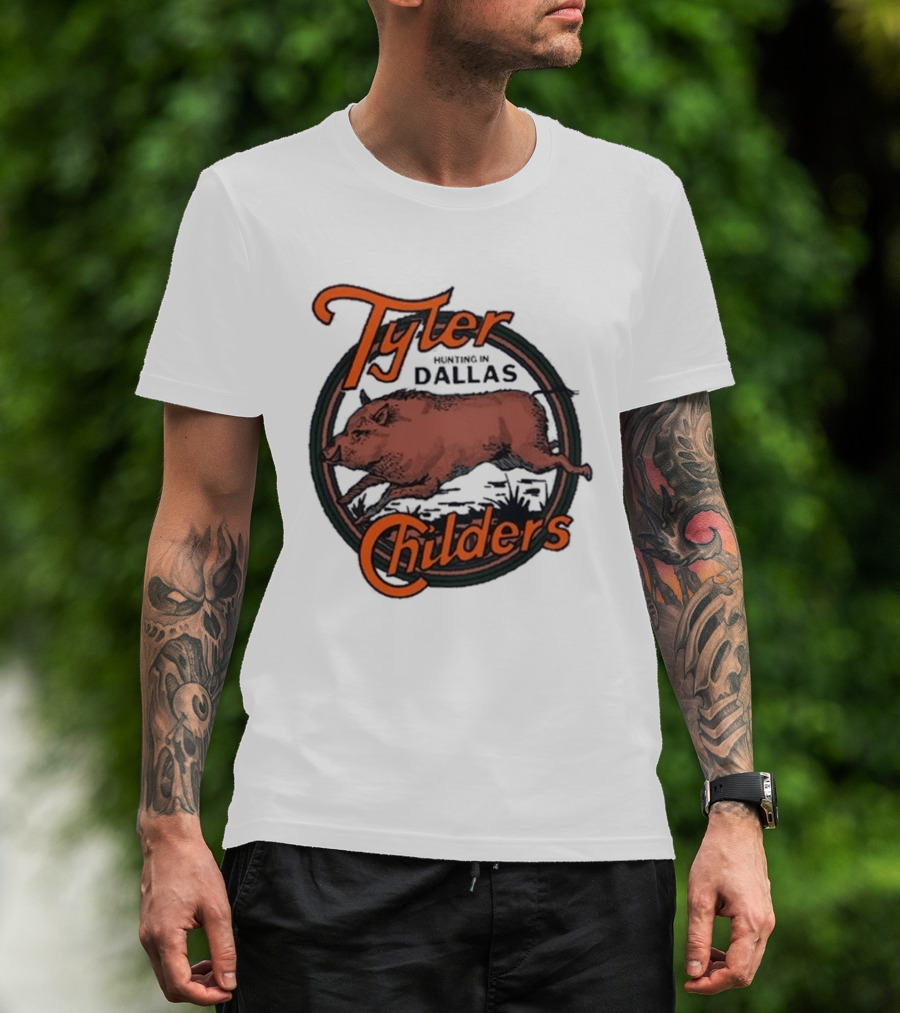 Tyler Childers Dallas Dos Equis Pavilion Pig T-Shirt