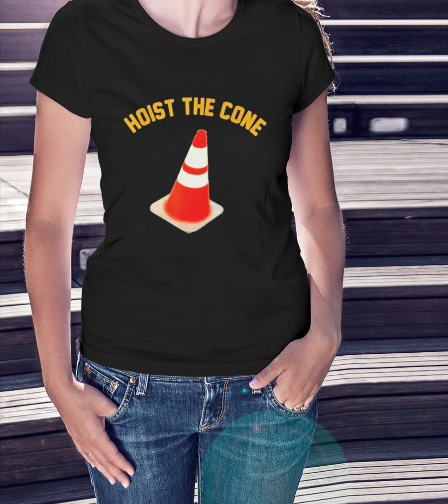 Pittsburgh Pirates Hoist The Cone Baseball Lifestyle Traffic Cone T-Shirt