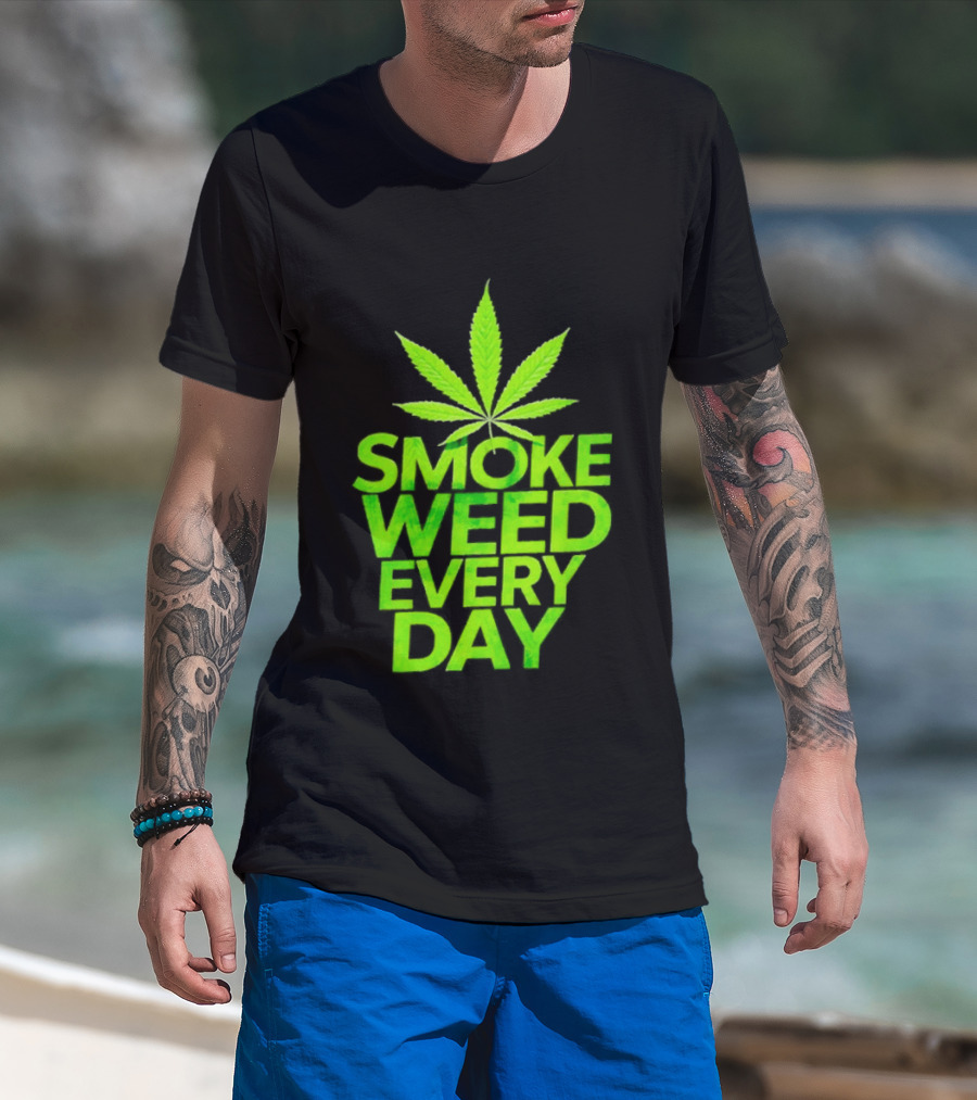 Smoke Weed Every Day Cannabis For Sale Ships Free Leaf T-Shirt